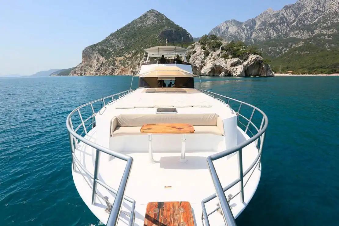 Antalya Yacht Rental 20m Private Yacht 8